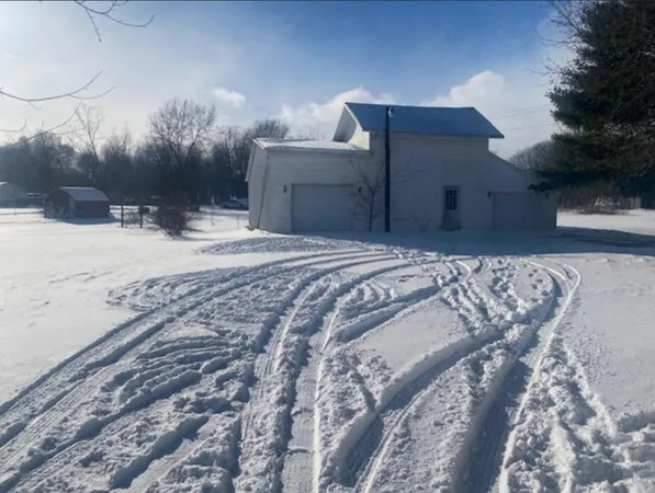 $120,950 | 520 South Broadway Street, Union City, MI 49094