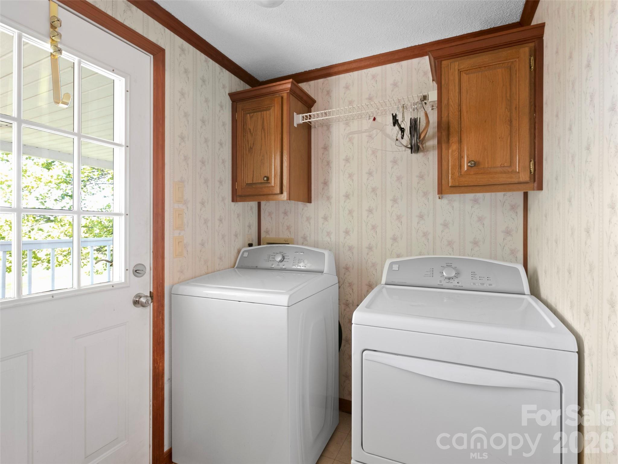 60 Dix Creek Chapel Road Asheville, NC 28806 - Photo 12 of 40