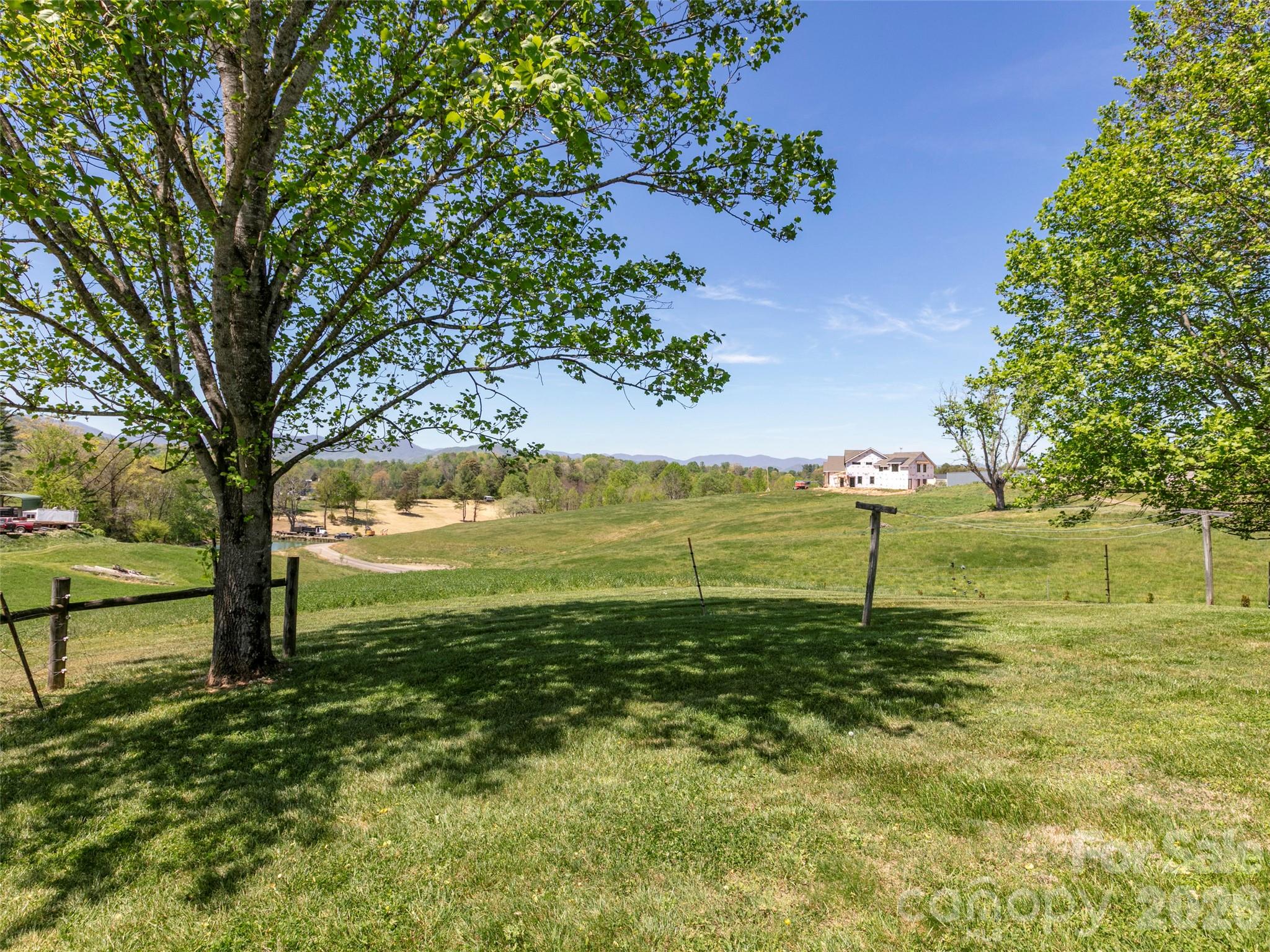 60 Dix Creek Chapel Road Asheville, NC 28806 - Photo 15 of 40