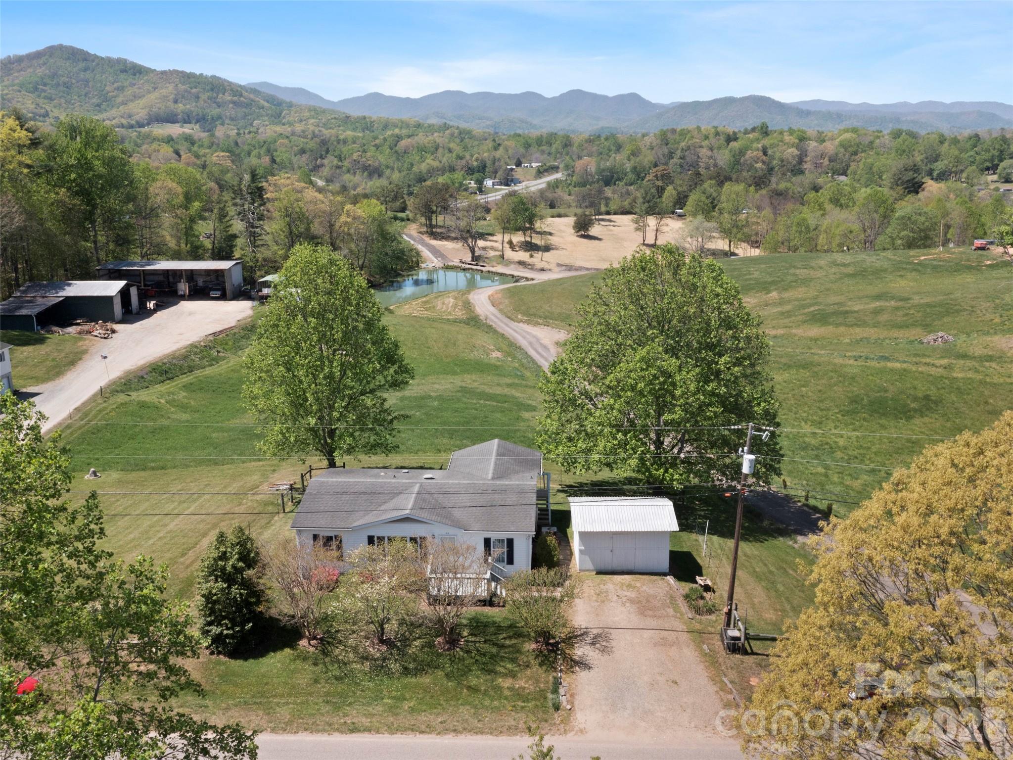 60 Dix Creek Chapel Road Asheville, NC 28806 - Photo 19 of 40