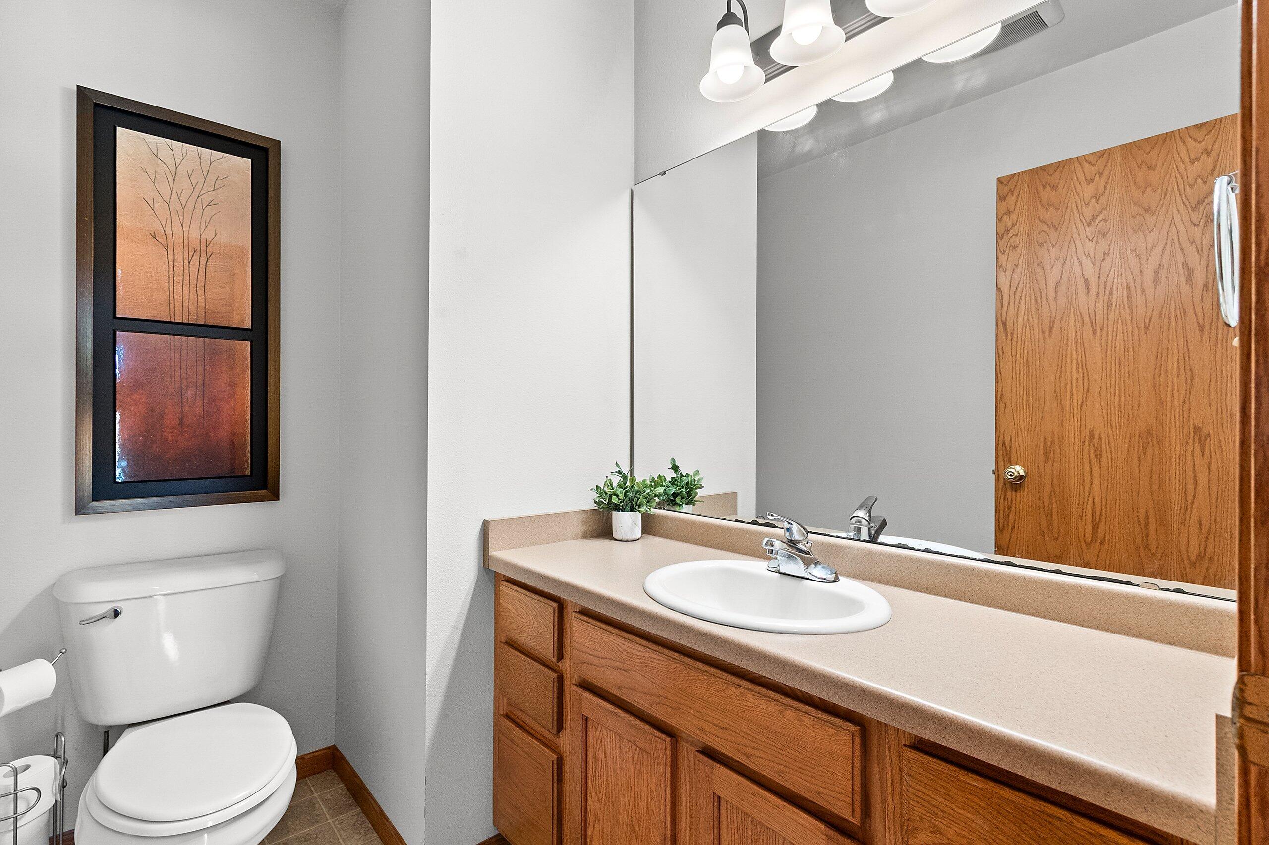 4508 Ridge Court Manitowoc, WI 54220 - Photo 14 of 39 149571.JPG-SMALL