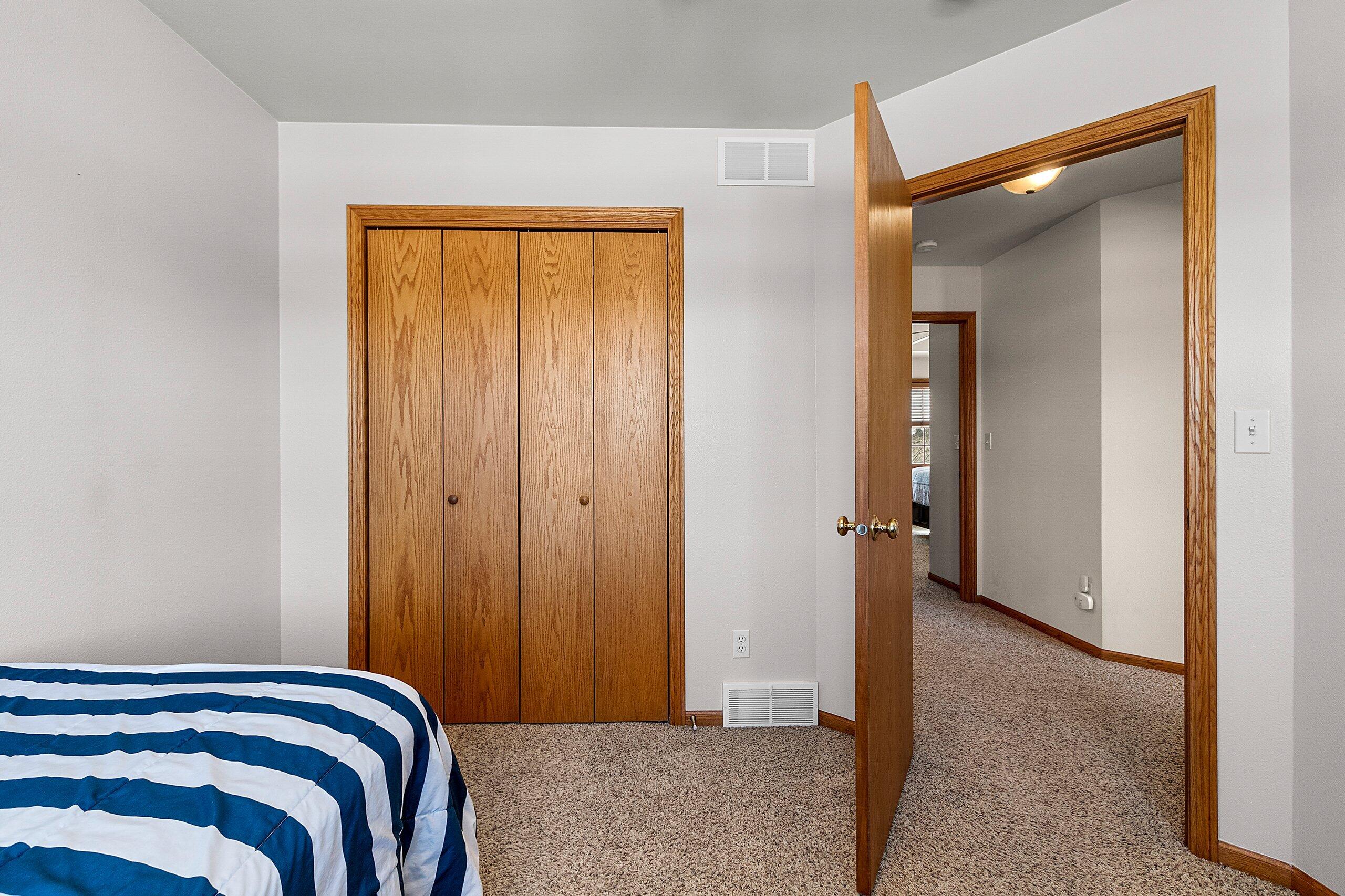 4508 Ridge Court Manitowoc, WI 54220 - Photo 22 of 39 149605.JPG-SMALL