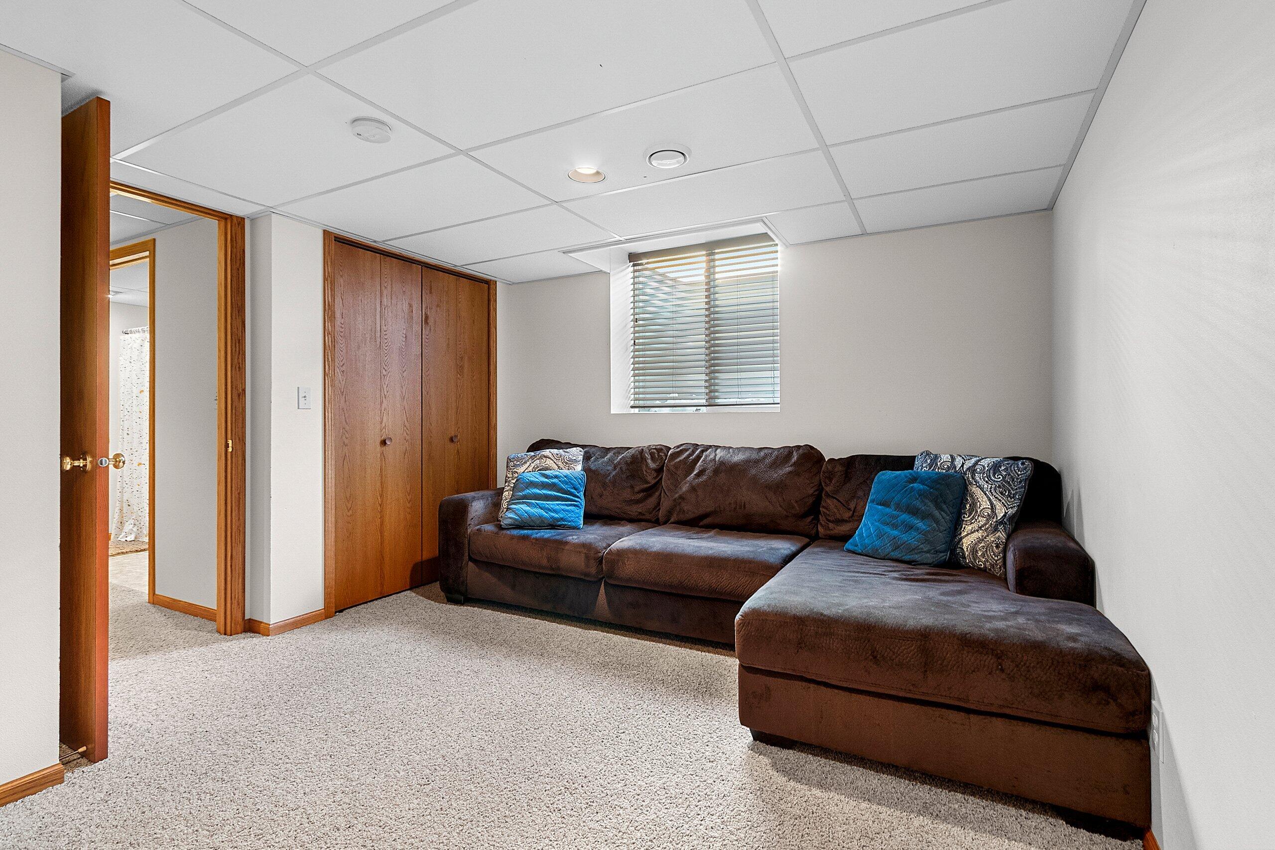 4508 Ridge Court Manitowoc, WI 54220 - Photo 24 of 39 149590.JPG-SMALL