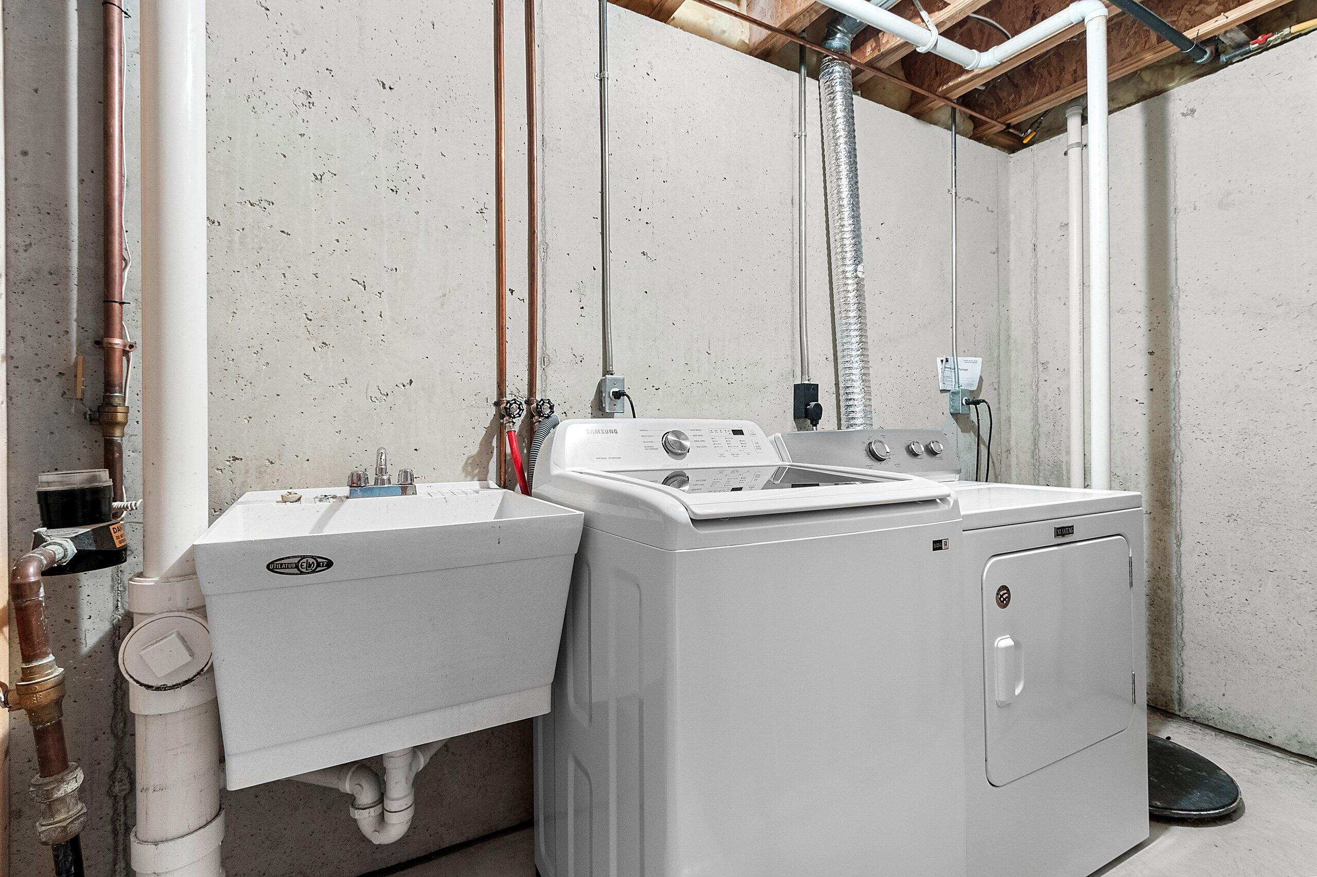 4508 Ridge Court Manitowoc, WI 54220 - Photo 27 of 39 149594.JPG-SMALL