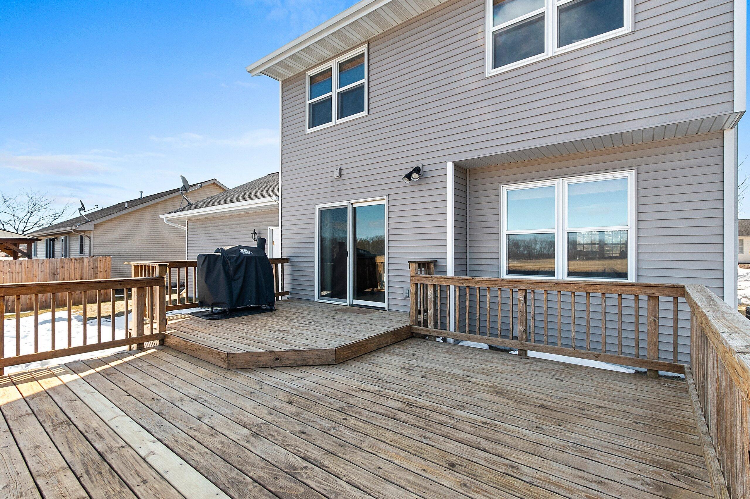 4508 Ridge Court Manitowoc, WI 54220 - Photo 31 of 39 149693.JPG-SMALL