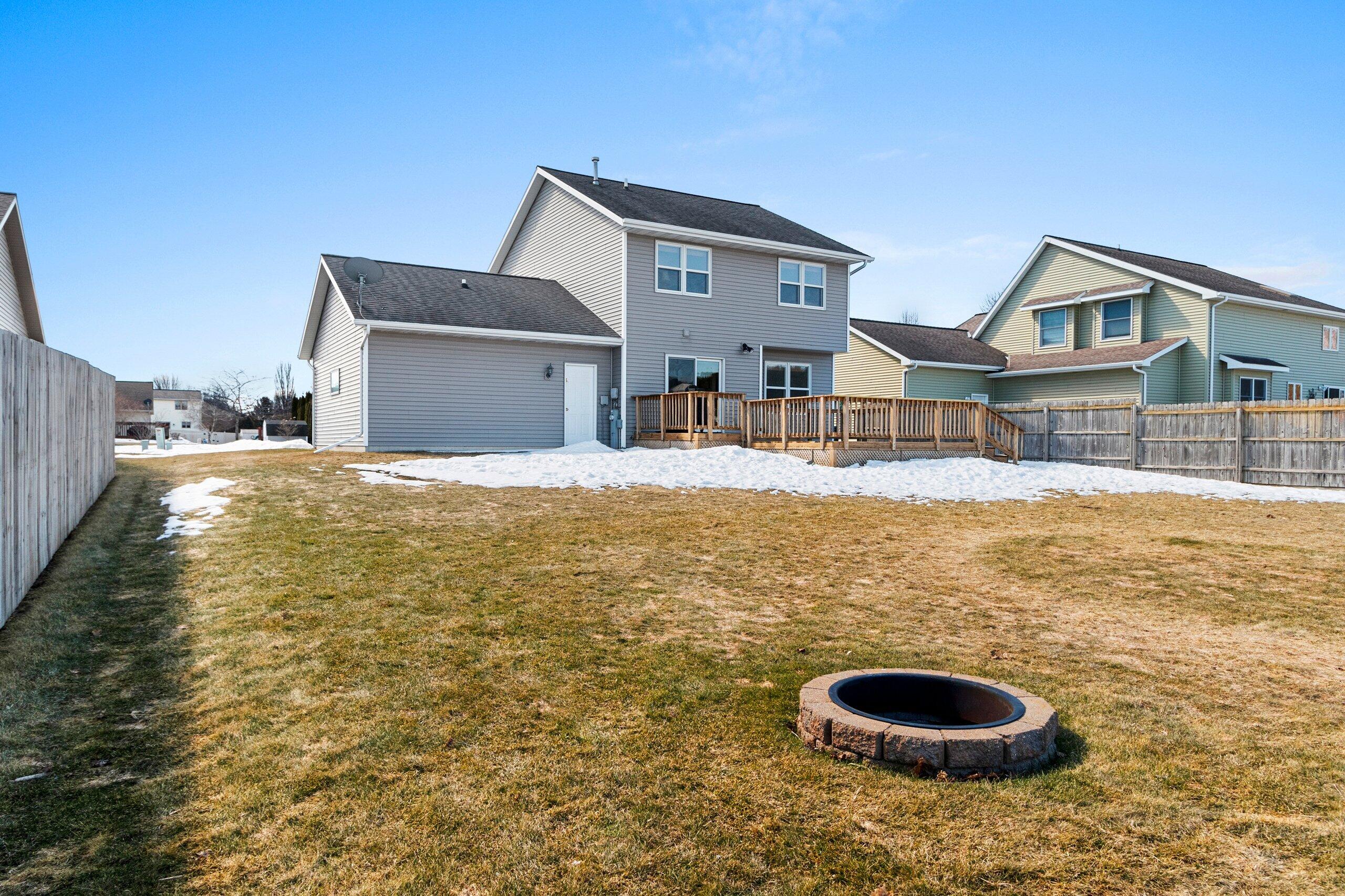 4508 Ridge Court Manitowoc, WI 54220 - Photo 35 of 39 149676.JPG-SMALL