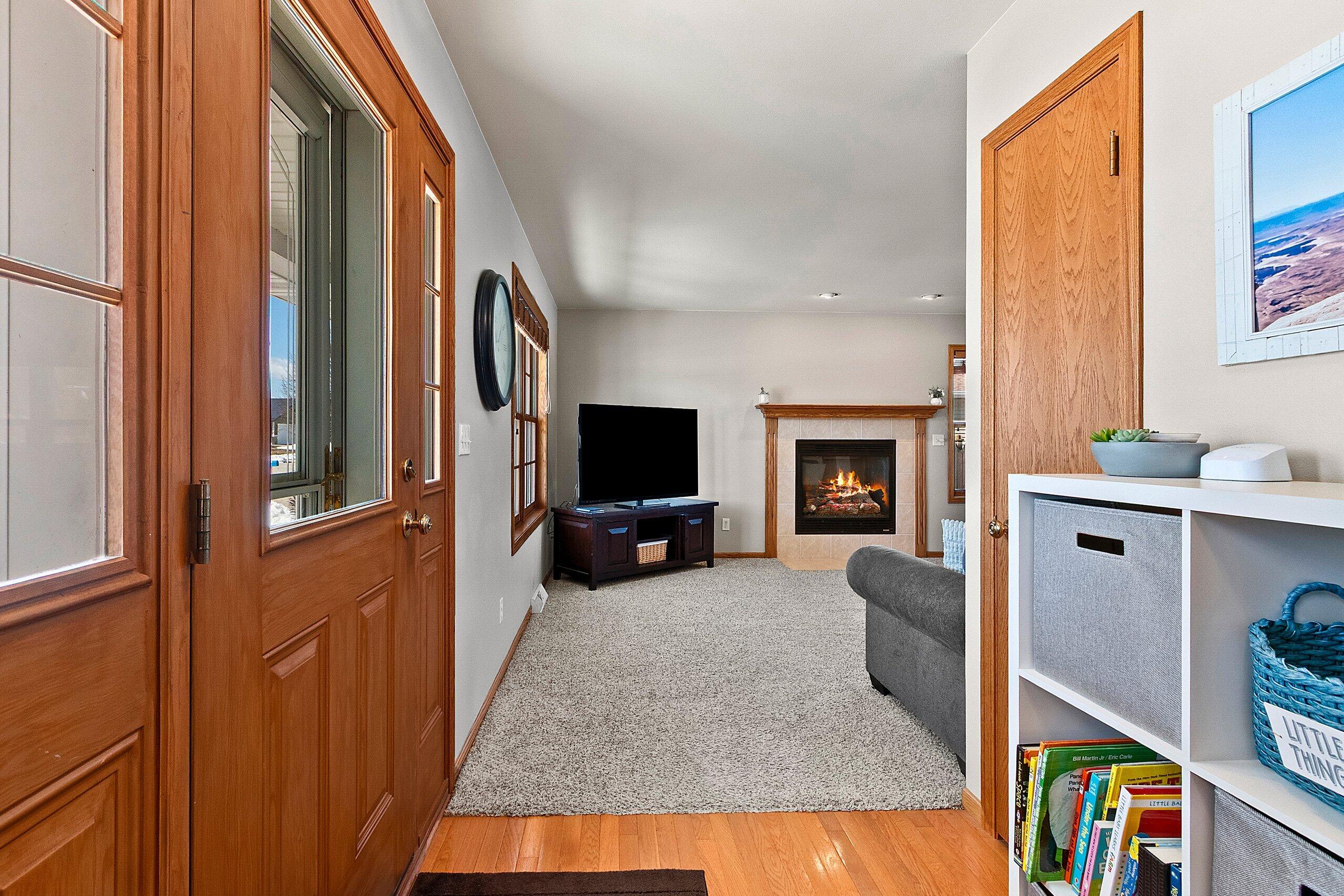 4508 Ridge Court Manitowoc, WI 54220 - Photo 5 of 39 149515.JPG-SMALL