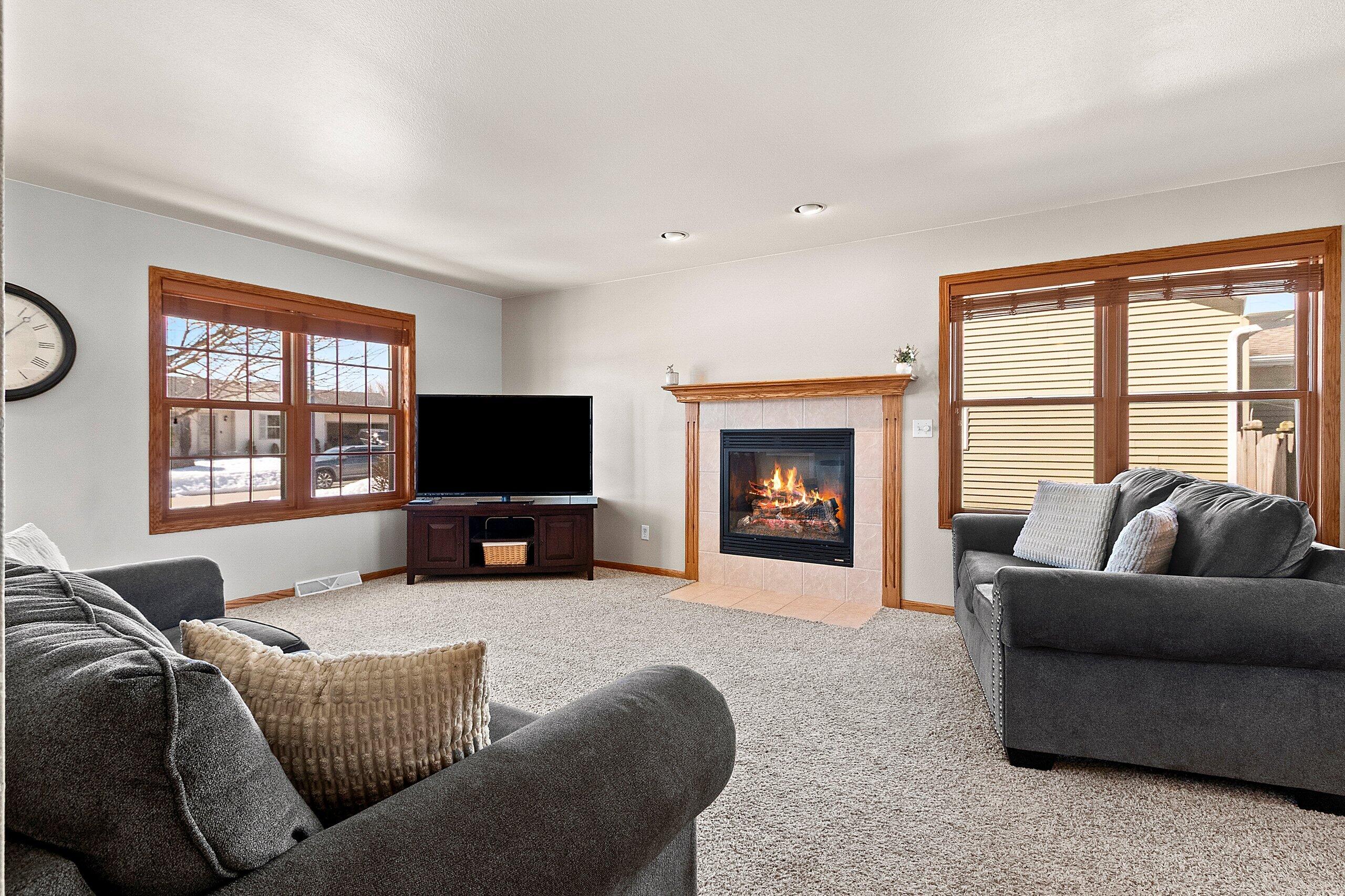 4508 Ridge Court Manitowoc, WI 54220 - Photo 8 of 39 149535.JPG-SMALL