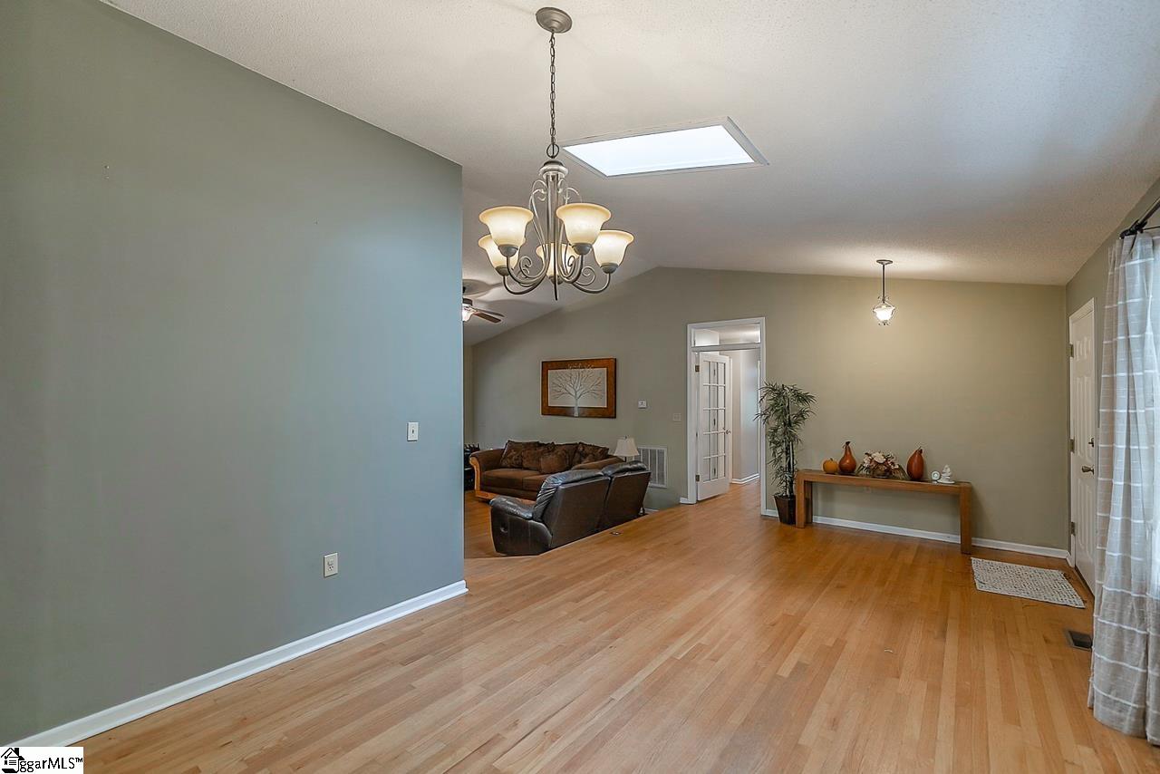 115 Tabor Street Central, SC 29630 - Photo 5 of 24 Gallery Image 5
