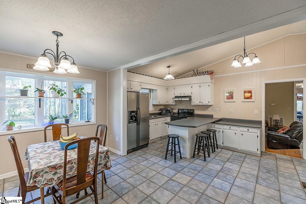 115 Tabor Street Central, SC 29630 - Photo 6 of 24 Gallery Image 6