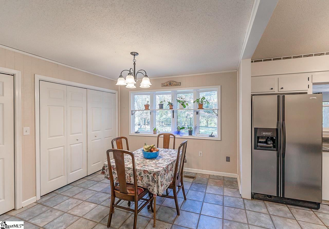 115 Tabor Street Central, SC 29630 - Photo 8 of 24 Gallery Image 8