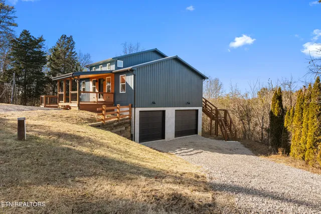 $499,000 | 982 Smokey Mountain Queen Road, Sevierville, TN 37876