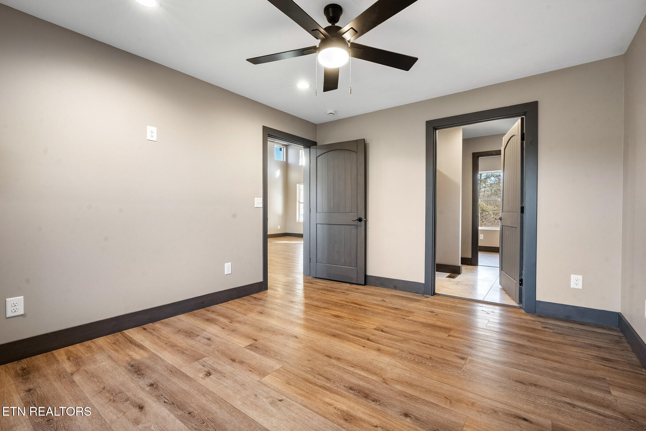 982 Smokey Mountain Queen Road Sevierville, TN 37876 - Photo 11 of 24 DSC00412