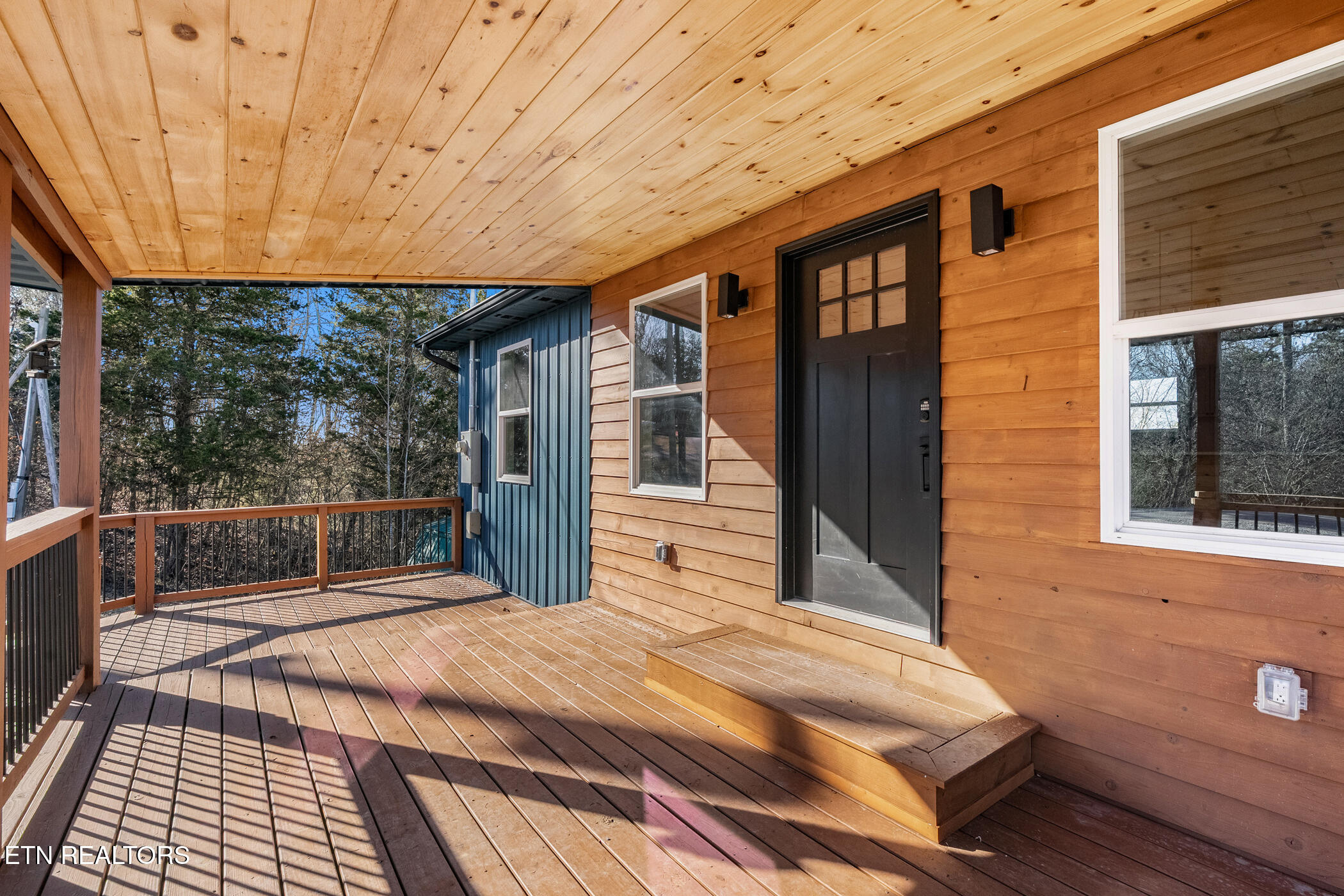 982 Smokey Mountain Queen Road Sevierville, TN 37876 - Photo 17 of 24 DSC00346