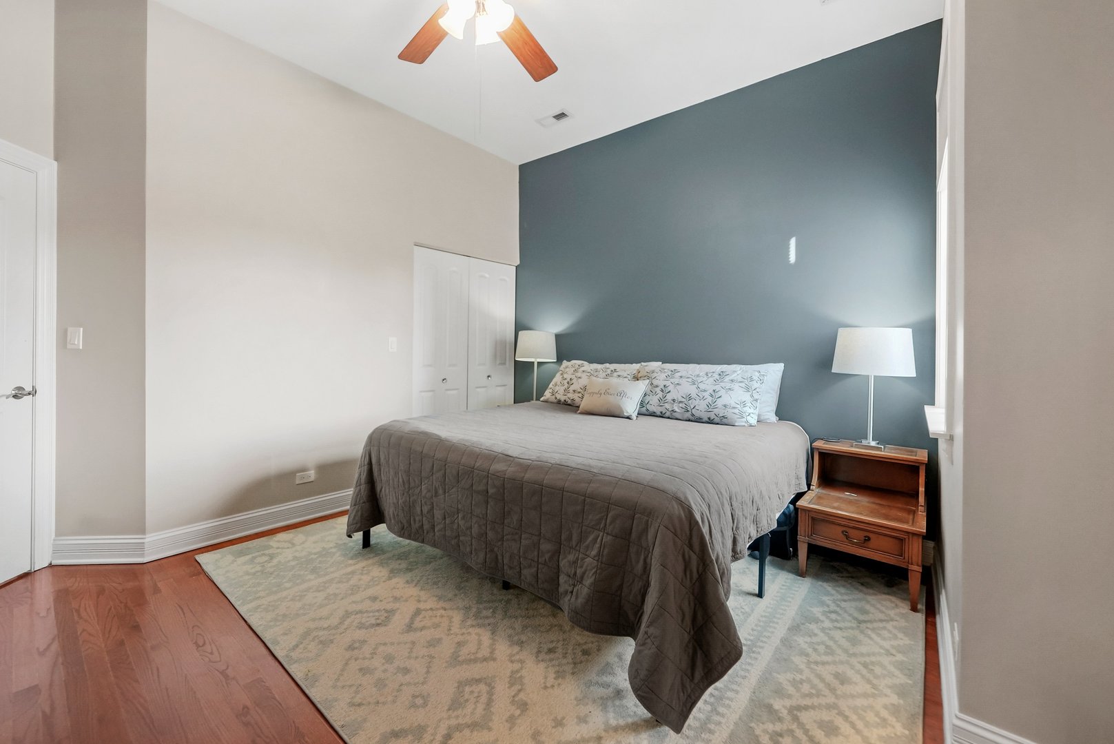 4346 North Pulaski Road, Unit 303 Chicago, IL 60641 - Photo 7 of 16