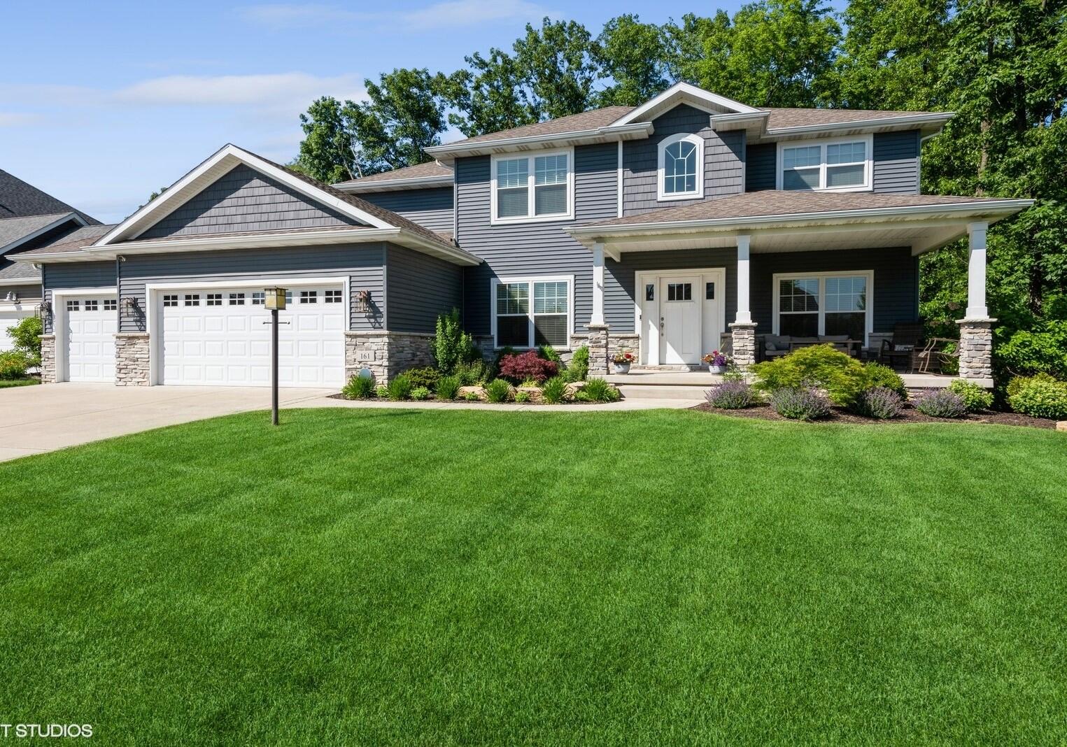 161 Ridgeview Drive Valparaiso, IN 46385 - Photo 3 of 36 1525x1068