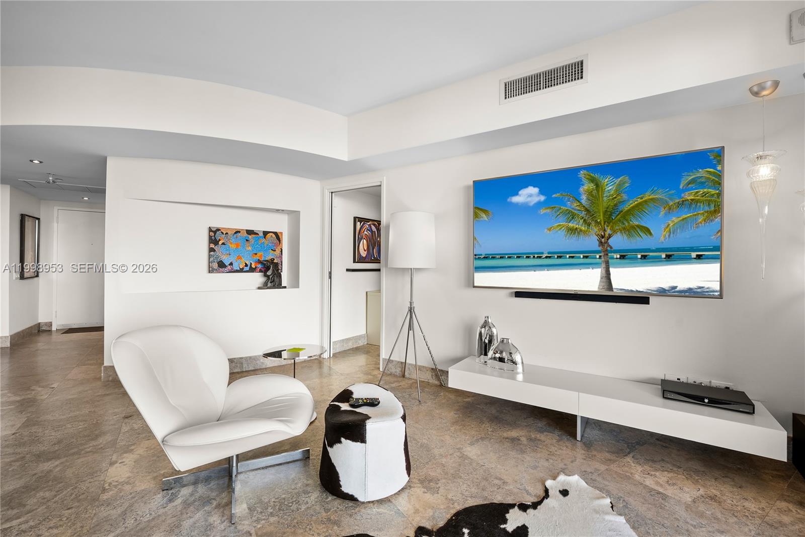 450 Alton Road, Unit 704 Miami Beach, FL 33139 - Photo 8 of 64 Gallery Image 8