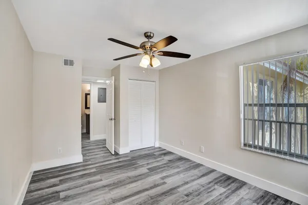 $2,195 | 595 Vista Isles Drive, Unit 1925, Sunrise, FL 33325