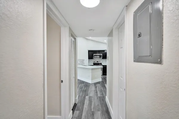 $2,195 | 595 Vista Isles Drive, Unit 1925, Sunrise, FL 33325