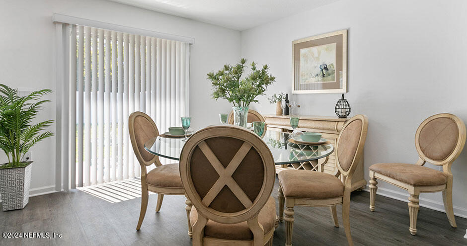 9108 Red Bird Lane, Unit CALI Jacksonville, FL 32220 - Photo 10 of 22 Dining-Room-02-Westlake-Landing-Jacksons