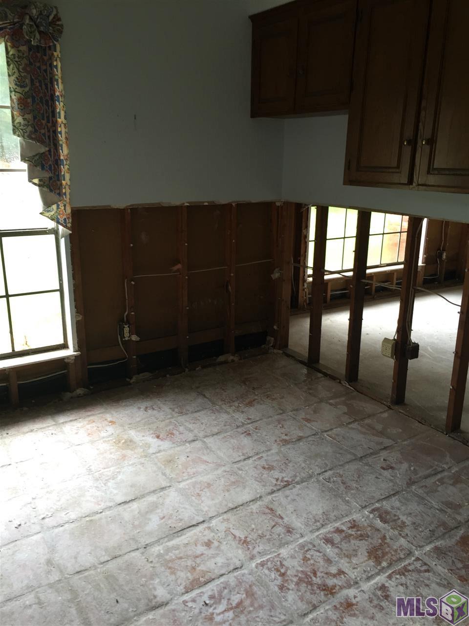16324 Coliseum Avenue Baton Rouge, LA 70816 - Photo 14 of 24 Gallery Image 14