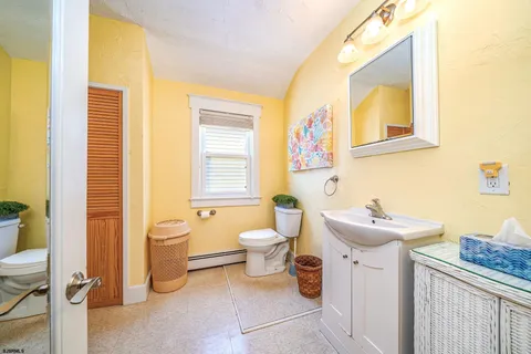 $1,250,000 | 617 Ocean Avenue, Ocean City, NJ 08226