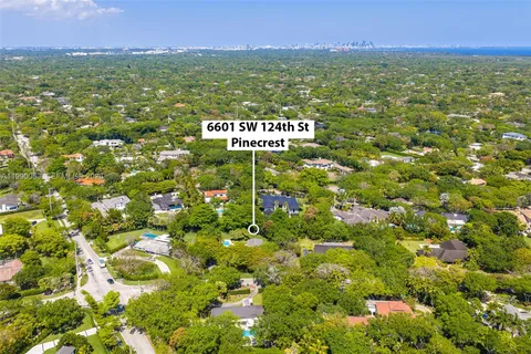 $2,990,000 | 6601 Chapman Field Drive, Pinecrest, FL 33156