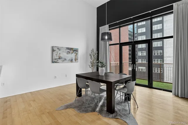 a view of a workspace with furniture