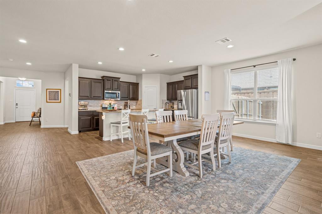 1443 Fox Hollow Road Krum, TX 76249 - Photo 6 of 39
