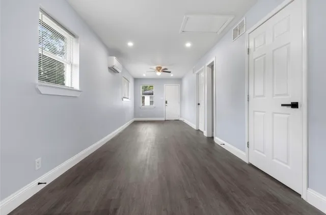 $1,250 | 4120 Linn Street, Unit C, Houston, TX 77026