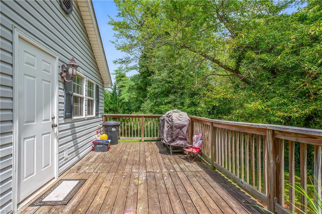 219 Hamby Mountain Road Purlear, NC 28665 - Photo 16 of 27 Gallery Image 16
