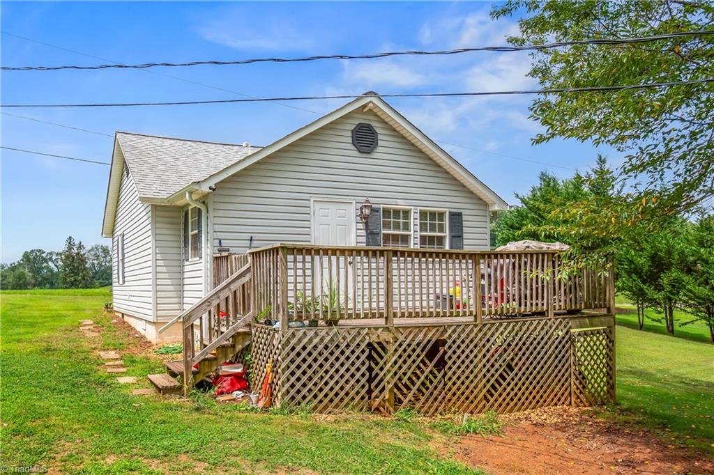 219 Hamby Mountain Road Purlear, NC 28665 - Photo 24 of 27 Gallery Image 24