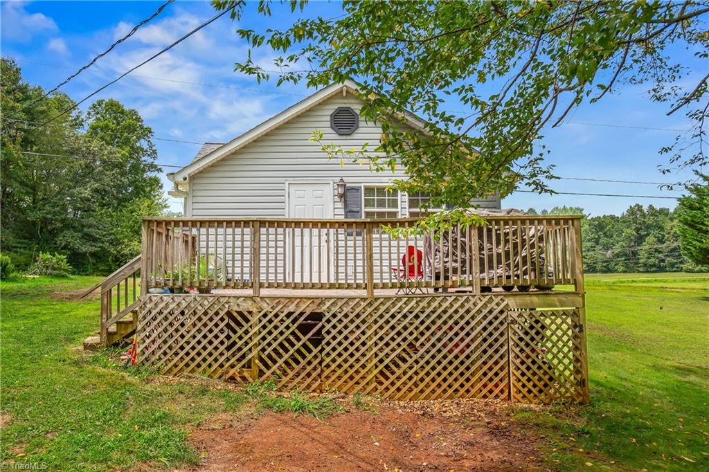 219 Hamby Mountain Road Purlear, NC 28665 - Photo 25 of 27 Gallery Image 25