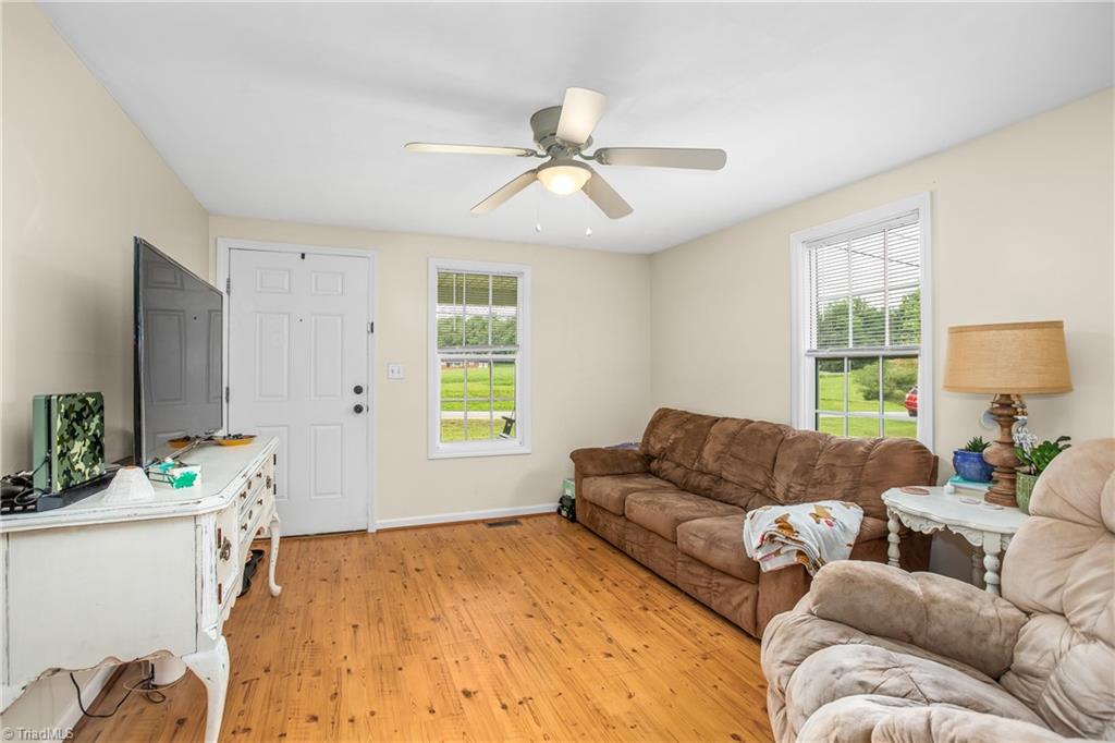 219 Hamby Mountain Road Purlear, NC 28665 - Photo 5 of 27 Gallery Image 5