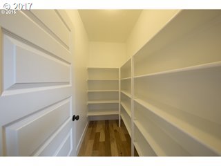 18545 Tryon Way, Unit LOT 2 Gladstone, OR 97027 - Photo 21 of 24 Pantry