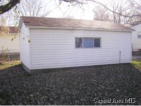 2124 Stonehenge Road Springfield, IL 62702 - Photo 3 of 7