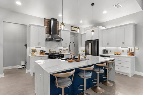 $3,250 | 96 Primrose Lane, Marble Falls, TX 78654