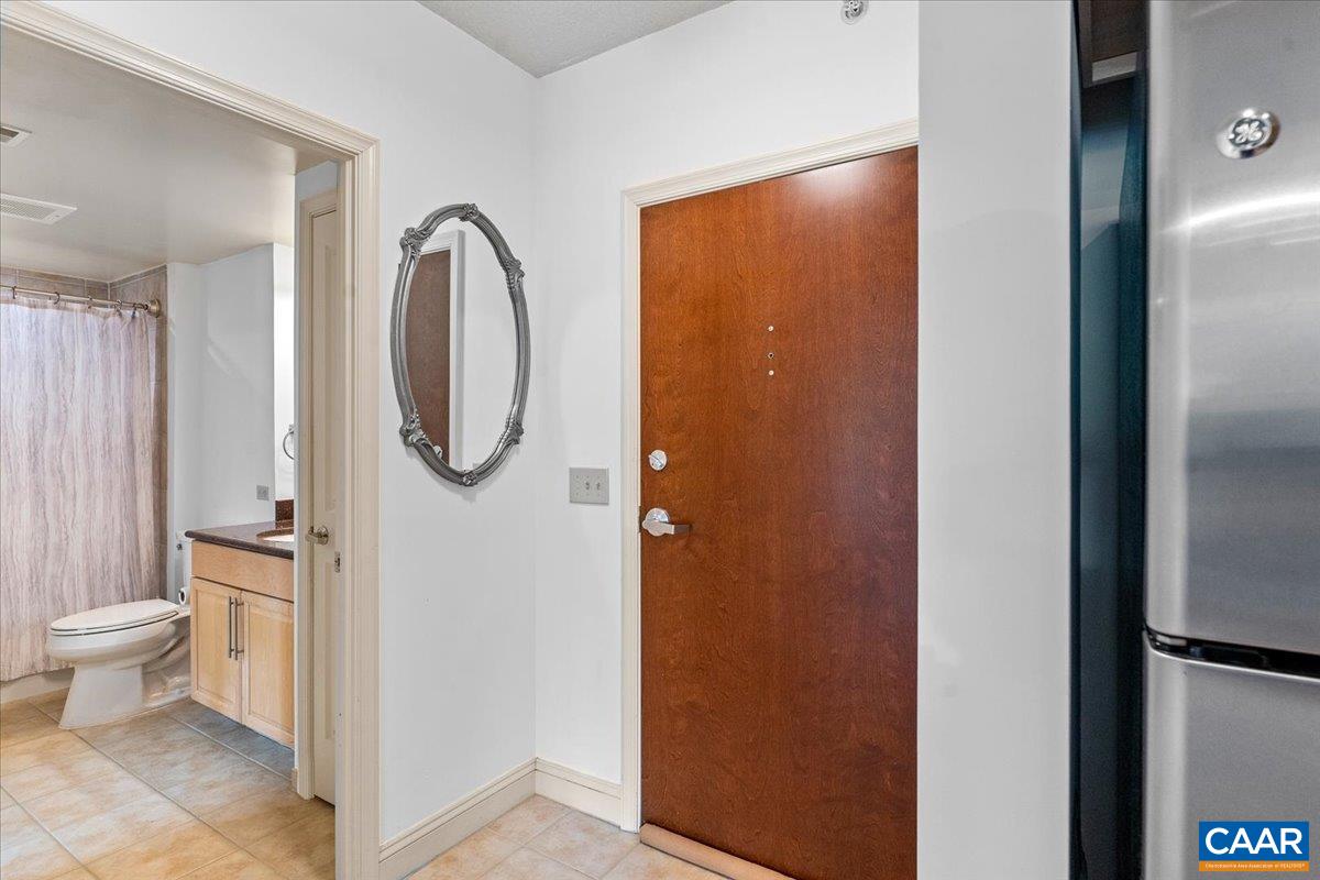 11760 Sunrise Valley Drive, Unit 208 Reston, VA 20191 - Photo 18 of 30 a view of a bathroom from a bathroom