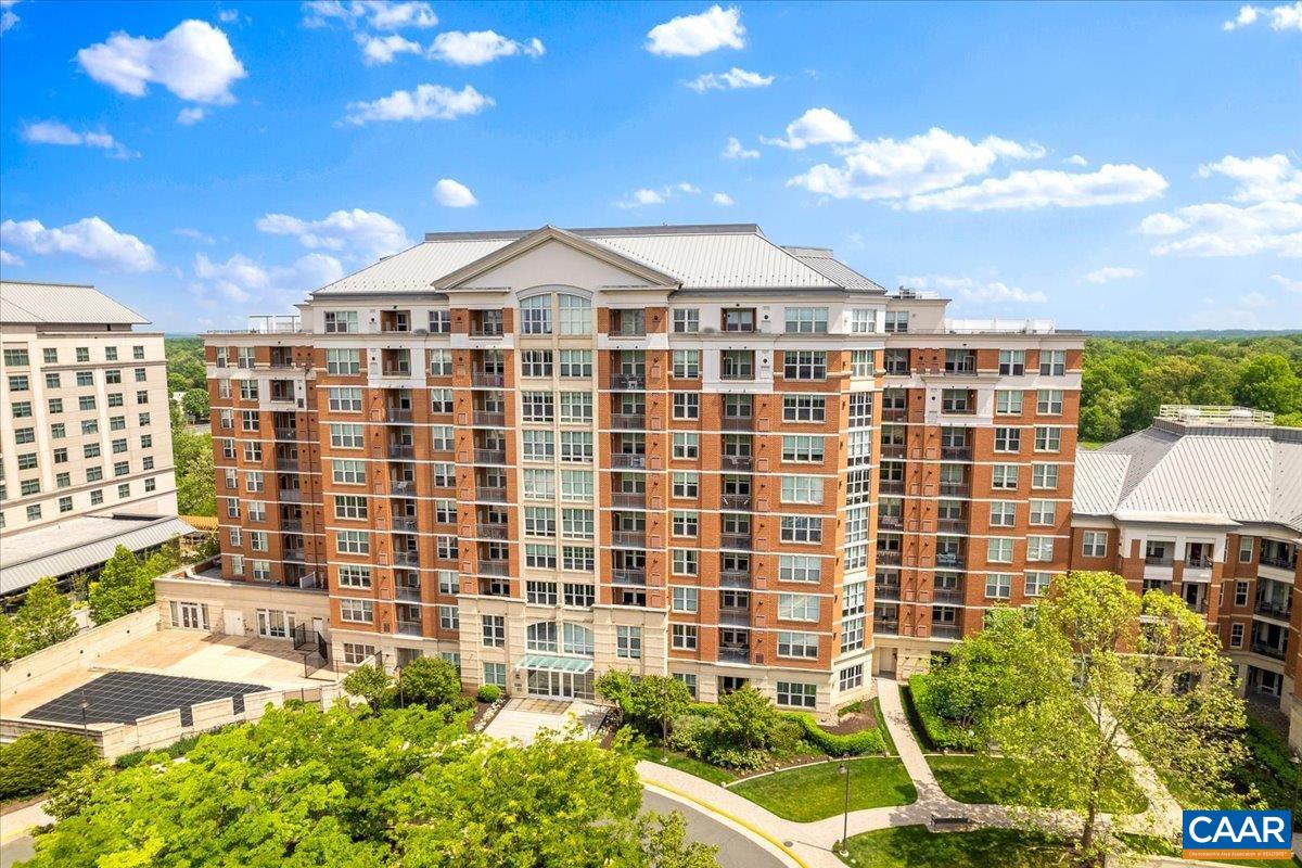 11760 Sunrise Valley Drive, Unit 208 Reston, VA 20191 - Photo 29 of 30 a view of a large building