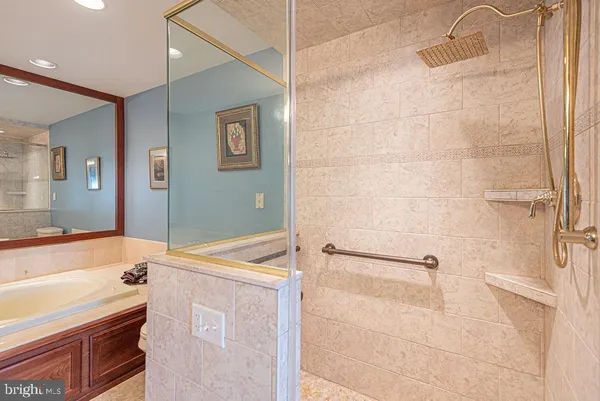 $825,000 | 11 Mallard Drive East, Unit 11B, Ocean Pines, MD 21811
