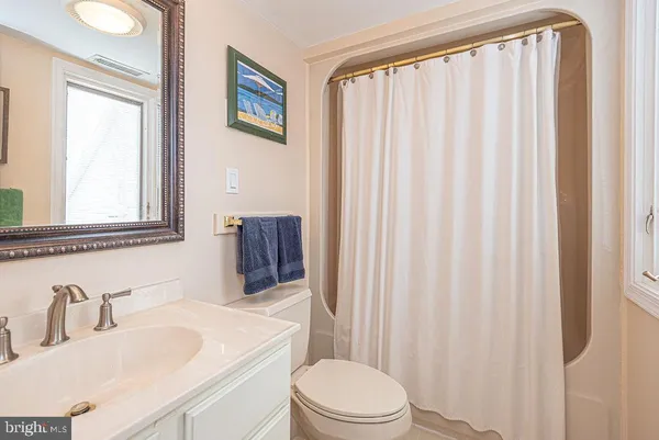 $825,000 | 11 Mallard Drive East, Unit 11B, Ocean Pines, MD 21811