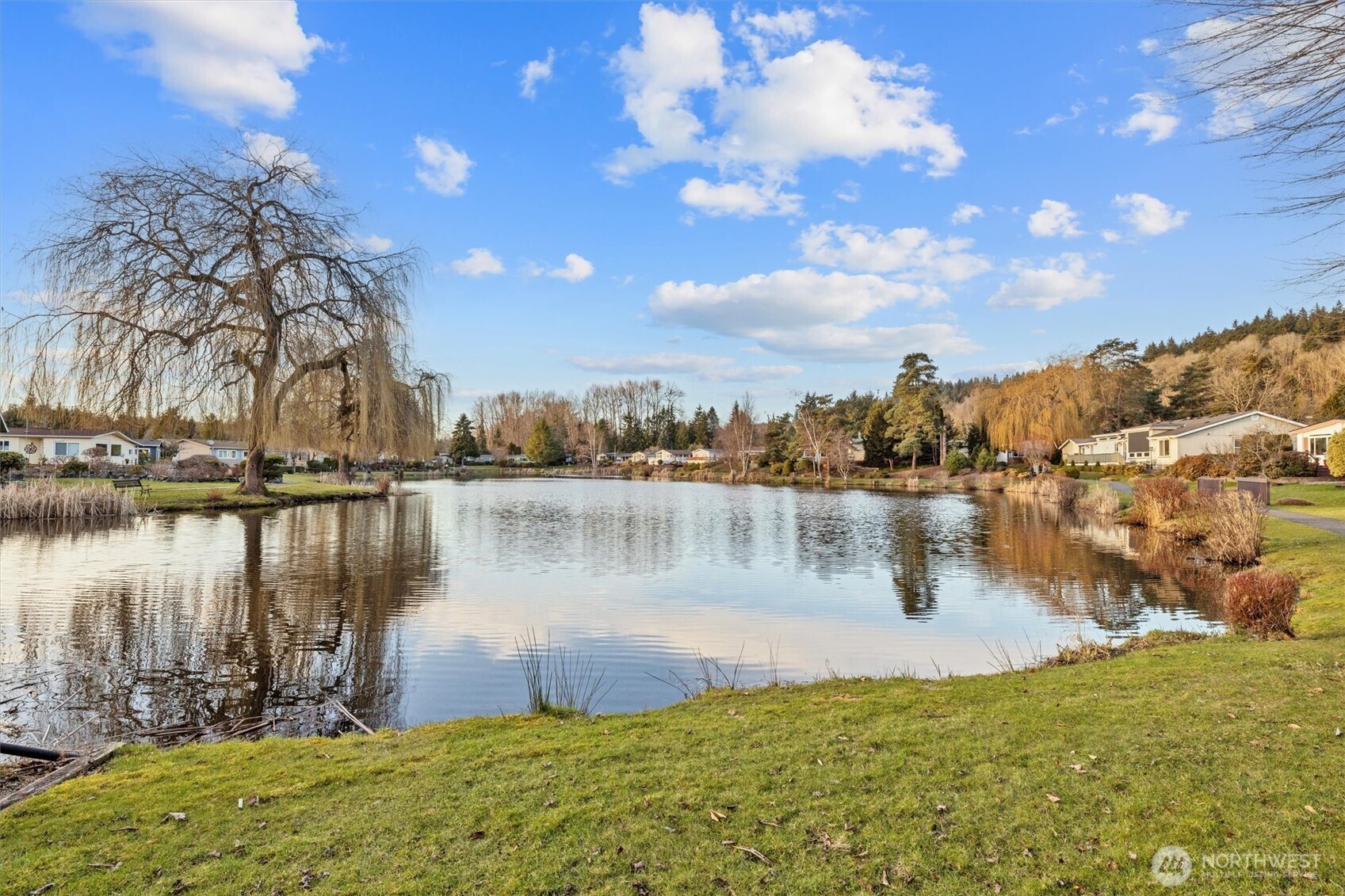 24331 S Park Bothell, WA 98021 - Photo 31 of 40 a view of a lake