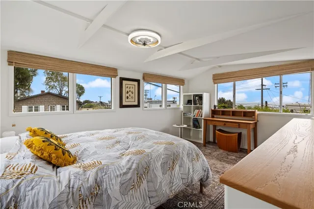 $6,400 | 31641 2nd Avenue, Laguna Beach, CA 92651