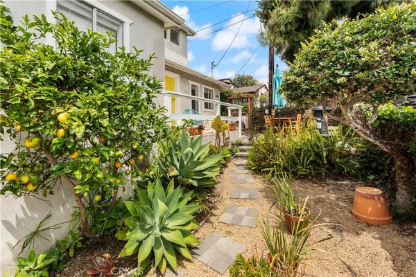 $6,000 | 31641 2nd Avenue, Laguna Beach, CA 92651