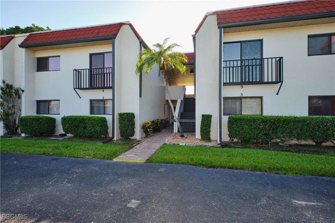 4728 Orange Grove Boulevard, Unit 3 North Fort Myers, FL 33903 - Photo 1 of 50