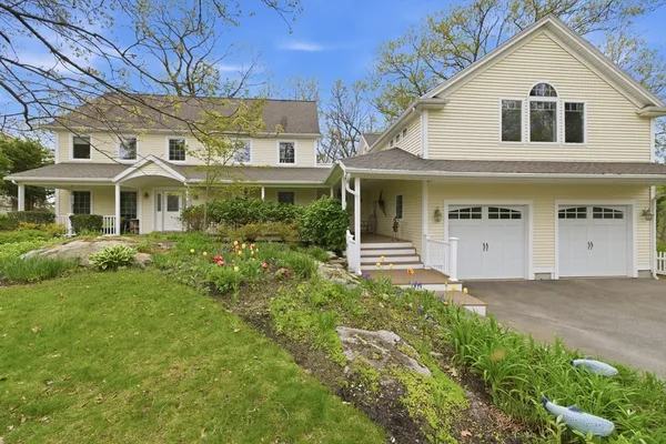 $1,999,000 | 9 Woodcliffe Road, Lexington, MA 02421