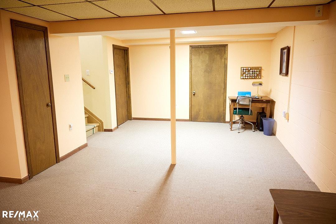 2557 Chicago Road Warren, MI 48092 - Photo 38 of 63