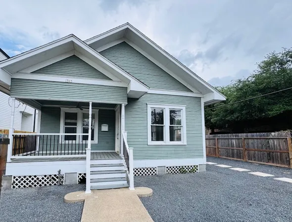 $3,100 | 1345 Nashua Street, Houston, TX 77008