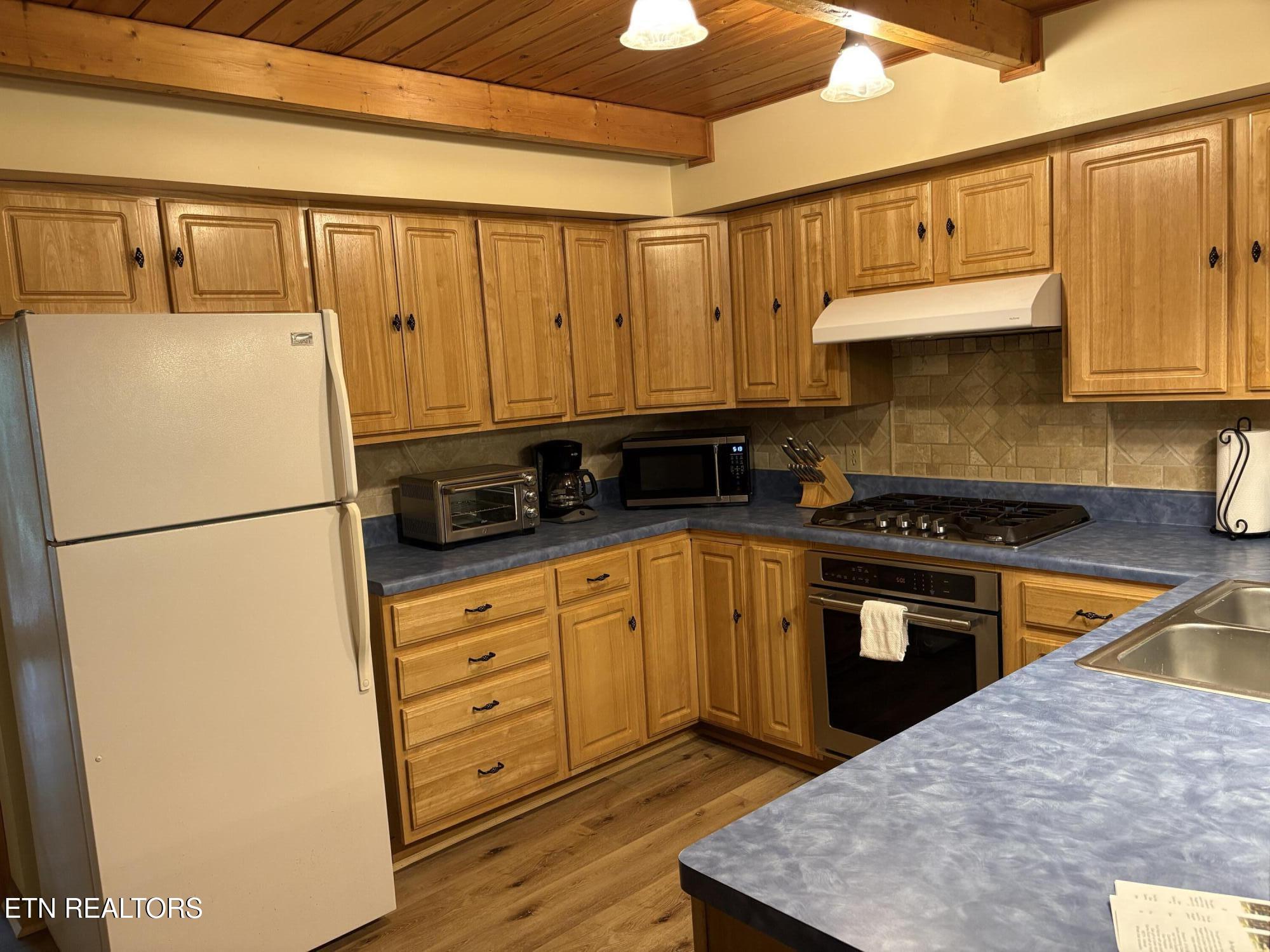 219 Gold Miners Road Tellico Plains, TN 37385 - Photo 10 of 28 IMG_0188