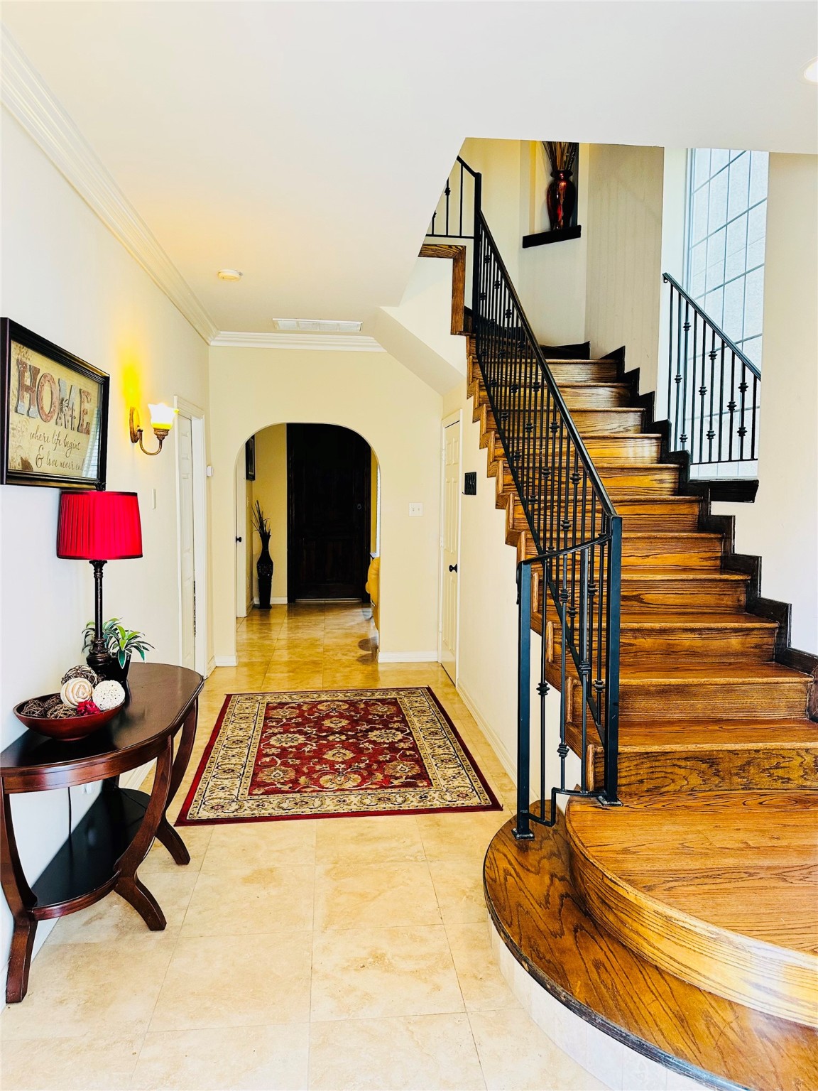 6324 Fairdale Lane, Unit 3007 Houston, TX 77057 - Photo 2 of 24 a living room with fireplace furniture and a rug